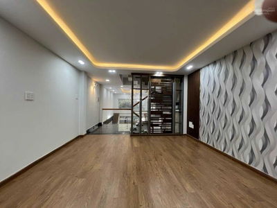 Le Duc Tho Street, Vietnam Le Duc Tho Street, Vietnam