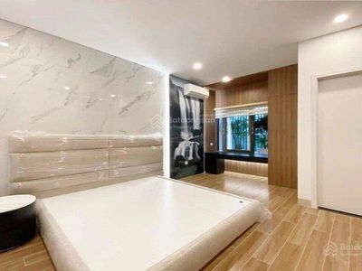 Alley 333/, Vietnam Alley 333/, Vietnam