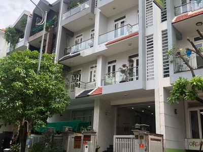 Him Lam Kenh Te, Vietnam  Him Lam Kenh Te, Vietnam