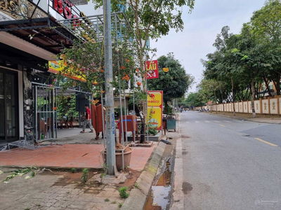 Van Dien Town, Vietnam Van Dien Town, Vietnam