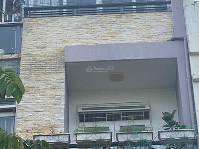 Lien Phuong Street, Vietnam Lien Phuong Street, Vietnam