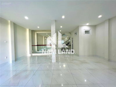 Nguyen Hoang Street, Vietnam Nguyen Hoang Street, Vietnam