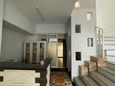 Hoang Quoc Viet Street, Vietnam Hoang Quoc Viet Street, Vietnam