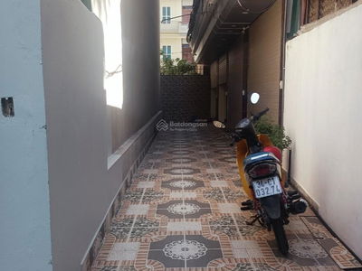 Tan Thuy Street, Vietnam Tan Thuy Street, Vietnam