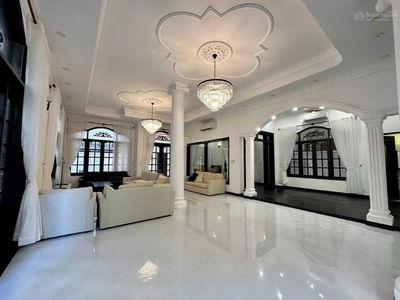 Quoc Huong Street, Vietnam Quoc Huong Street, Vietnam