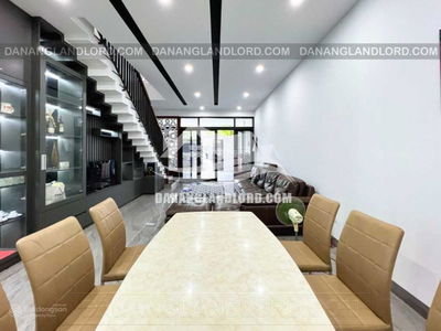 Man Thai Ward, Vietnam  Man Thai Ward, Vietnam