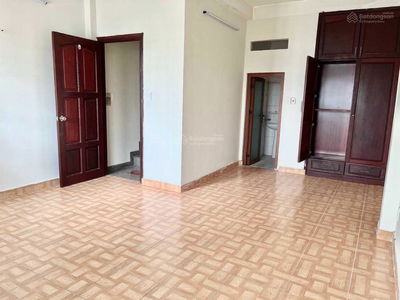 Le Van Sy Street, Vietnam Le Van Sy Street, Vietnam