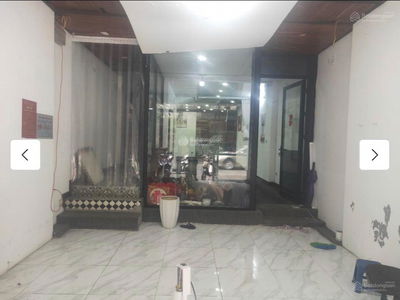 Le Quang Dao Street, Vietnam Le Quang Dao Street, Vietnam