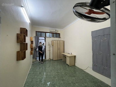 Nguyen Van Troi Street, Vietnam Nguyen Van Troi Street, Vietnam