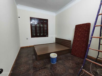 Nguyen Van Cu Street, Vietnam Nguyen Van Cu Street, Vietnam