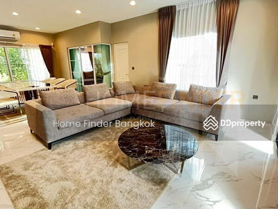 Nantawan Ramintra-Paholyothin 50, Bangkok, Thailand Nantawan Ramintra-Paholyothin 50, Bangkok, Thailand