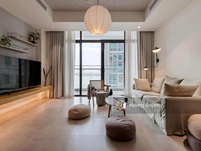 D'. Le Pont D’or - Hoang Cau, Vietnam D'. Le Pont D’or - Hoang Cau, Vietnam