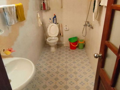 Doi Can Street, Vietnam  Doi Can Street, Vietnam