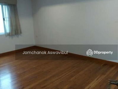 House for rent on wireless road, Bangkok, Thailand House for rent on wireless road, Bangkok, Thailand