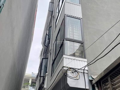 Tan Thuy Street, Vietnam  Tan Thuy Street, Vietnam