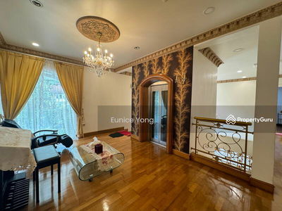 Bungalow at Petaling Jaya, Malaysia Bungalow at Petaling Jaya, Malaysia