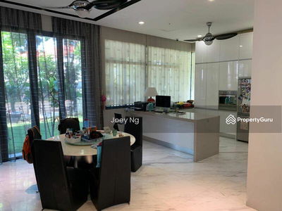 Semi-D house at Glenmarie, Malaysia Semi-D house at Glenmarie, Malaysia