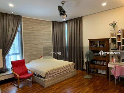 Semi-D house at Glenmarie, Malaysia Semi-D house at Glenmarie, Malaysia