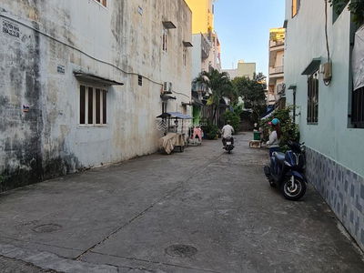 Le Van Quoi Street, Vietnam Le Van Quoi Street, Vietnam