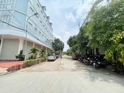 Street No. 1, Vietnam Street No. 1, Vietnam