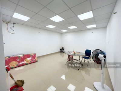 Nguyen Phuoc Lan Street, Vietnam Nguyen Phuoc Lan Street, Vietnam