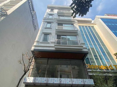 Le Duc Tho Street, Vietnam Le Duc Tho Street, Vietnam