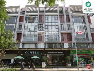 Him Lam Kenh Te, Vietnam  Him Lam Kenh Te, Vietnam