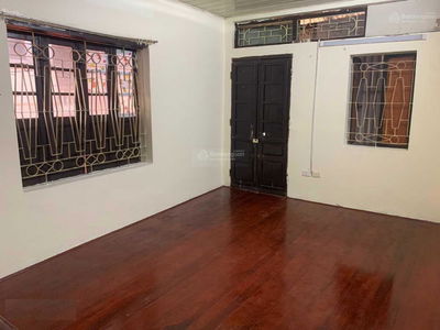 Tran Khat Chan Street, Vietnam  Tran Khat Chan Street, Vietnam