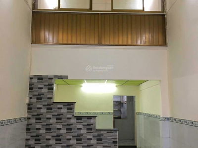 No. 318/5, Vietnam No. 318/5, Vietnam