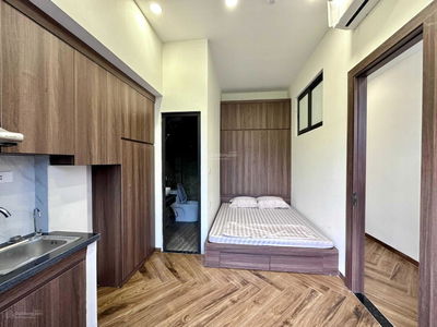 Cau Dien Street, Vietnam Cau Dien Street, Vietnam