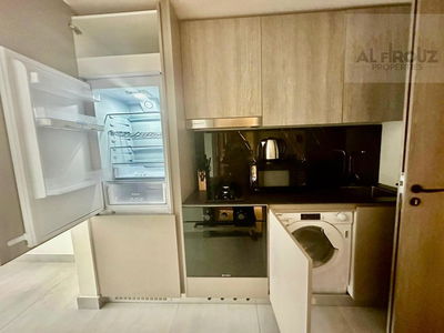 Oxford Boulevard, United Arab Emirates  Oxford Boulevard, United Arab Emirates