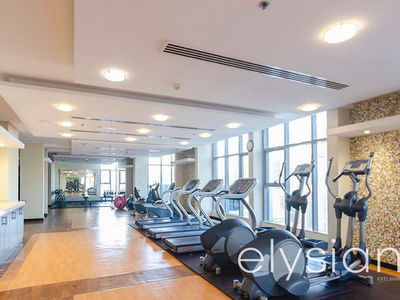 Green Lake Towers, United Arab Emirates  Green Lake Towers, United Arab Emirates