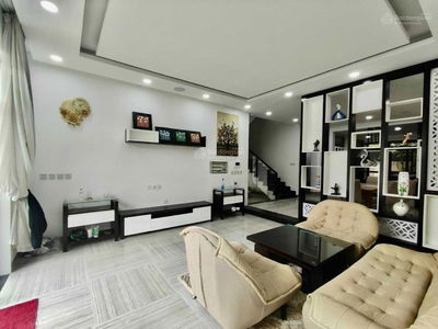 Nguyen Tat Thanh Street, Vietnam Nguyen Tat Thanh Street, Vietnam