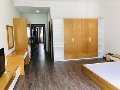 Nguyen Tat Thanh Street, Vietnam Nguyen Tat Thanh Street, Vietnam