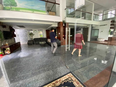 Ngo Be Street, Vietnam Ngo Be Street, Vietnam