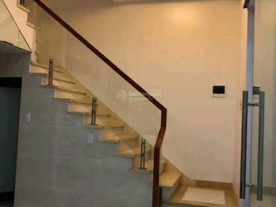 Chua Hang Street, Vietnam Chua Hang Street, Vietnam