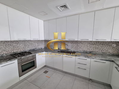 Regent Court, United Arab Emirates  Regent Court, United Arab Emirates