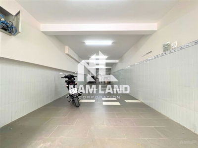 Tran Luu Street, Vietnam Tran Luu Street, Vietnam