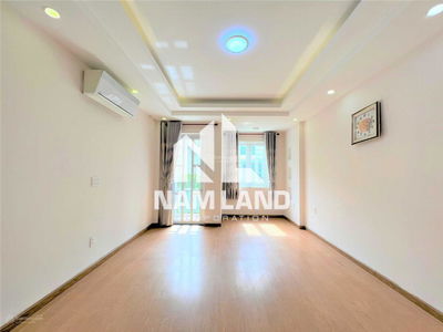 Tran Luu Street, Vietnam Tran Luu Street, Vietnam