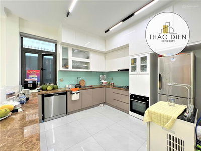 Duong Van An Street, Vietnam Duong Van An Street, Vietnam