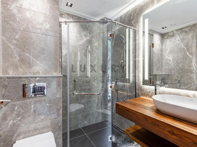 Entertainment Foyer, United Arab Emirates  Entertainment Foyer, United Arab Emirates