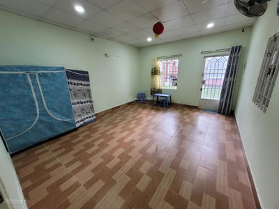 Le Van Quoi Street, Vietnam Le Van Quoi Street, Vietnam