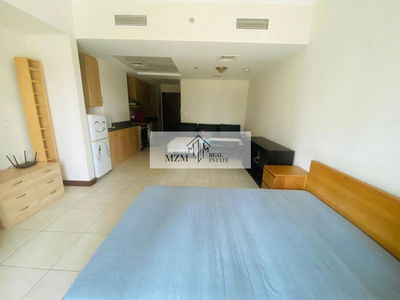 Goldcrest Views 1, United Arab Emirates  Goldcrest Views 1, United Arab Emirates