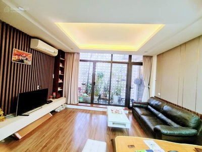 Linh Dam Street, Vietnam Linh Dam Street, Vietnam