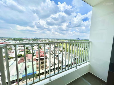 Iris Tower, Vietnam Iris Tower, Vietnam