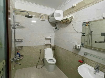 Le Hong Phong Street, Vietnam Le Hong Phong Street, Vietnam