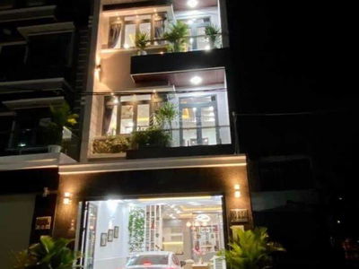 Dao Tong Nguyen Street, Vietnam  Dao Tong Nguyen Street, Vietnam