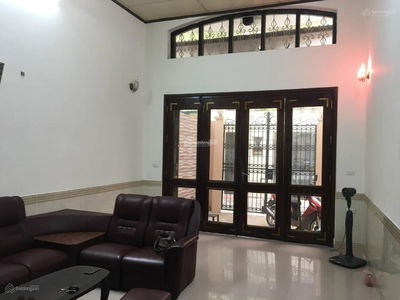 Ton Duc Thang Street, Vietnam Ton Duc Thang Street, Vietnam