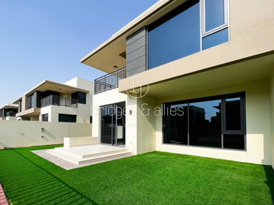 Maple 1, United Arab Emirates  Maple 1, United Arab Emirates