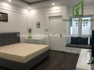 Tran Hung Dao Street, Vietnam  Tran Hung Dao Street, Vietnam